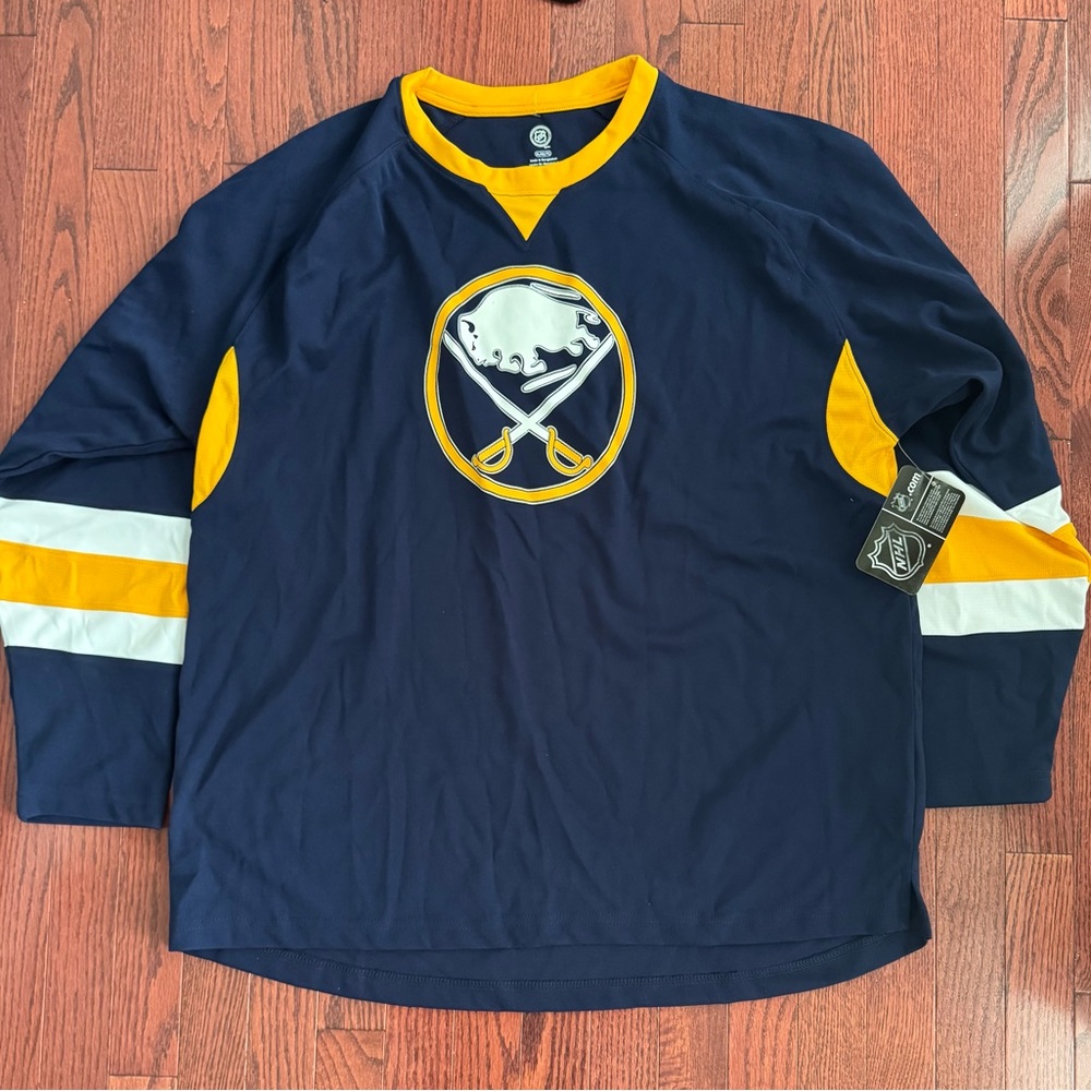 Buffalo Sabers long sleeve jersey